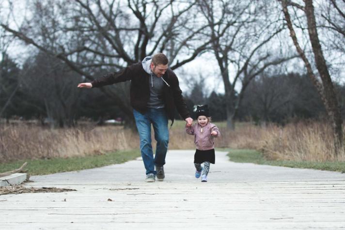 Papás twitteros celebran el Día del Padre compartiendo sus mejores anécdotas