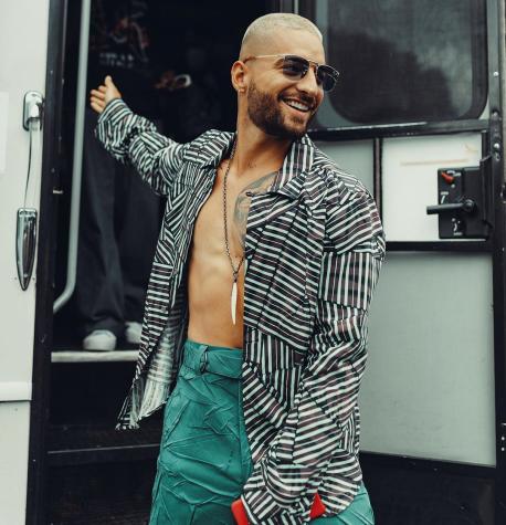 Maluma es captado besando a misteriosa mujer en Nueva York