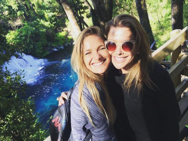 Carolina Arregui y Mayte Rodríguez cautivan con foto del recuerdo