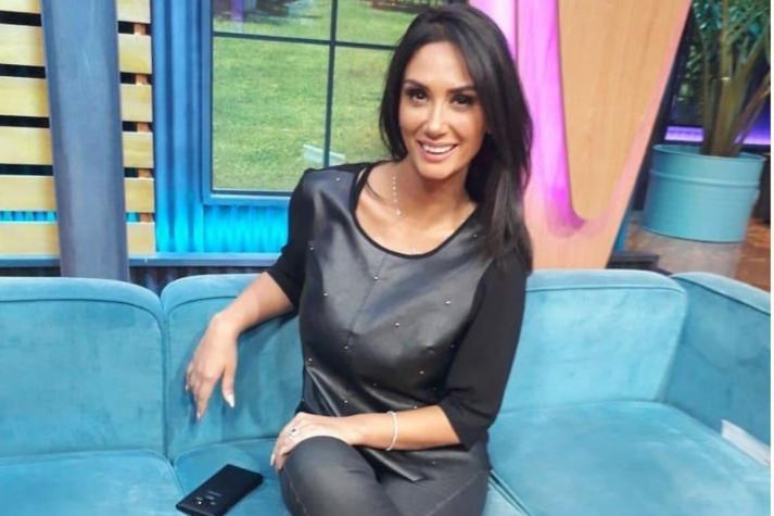 Pamela Díaz muestra a su hija haciendo el aseo a lo "Esperancita"