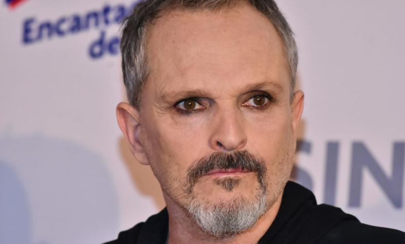 Captan a Miguel Bosé usando mascarilla tras decir que el covid-19 es “una gran mentira”