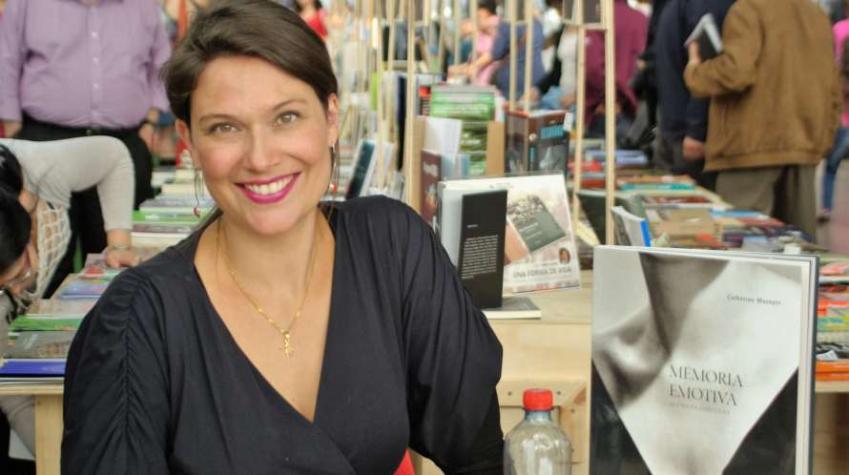 Catherine Mazoyer se llena de elogios con foto sin maquillaje