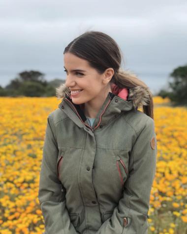 Millaray Viera comparte romántico paseo con nuevo amor