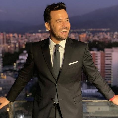 Eduardo de la Iglesia recibe nominación a Actor de Reparto Favorito en Colombia