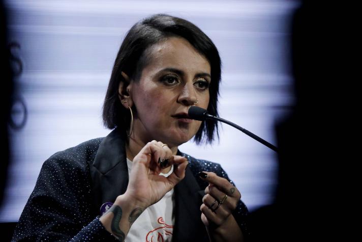“¿Te operaste la cara?”: Jani Dueñas reacciona a pregunta de seguidor