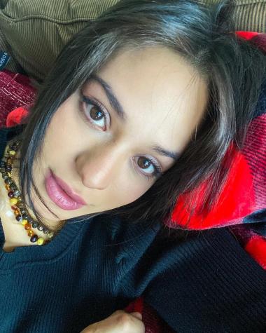 Rocío Toscano publica foto de su niñez y es igual a su hija