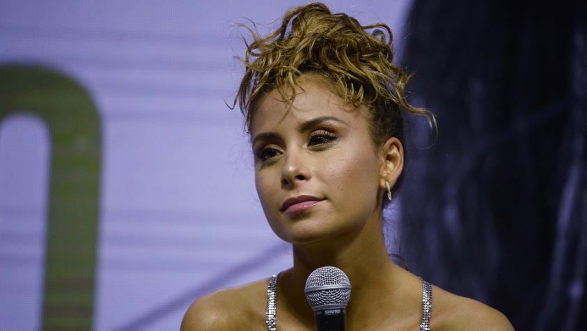 Cami Gallardo es tildada de "oportunista" tras apoyar movilizaciones en Colombia