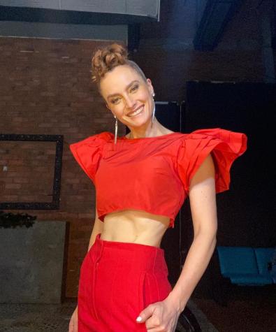 Begoña Basauri recibe los 40 años con look total black