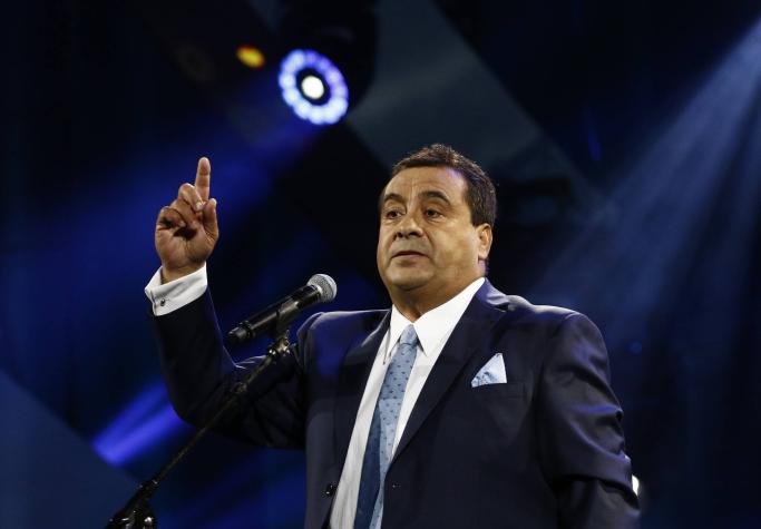 “El dolor no pasa”: Dino Gordillo llora por drama médico