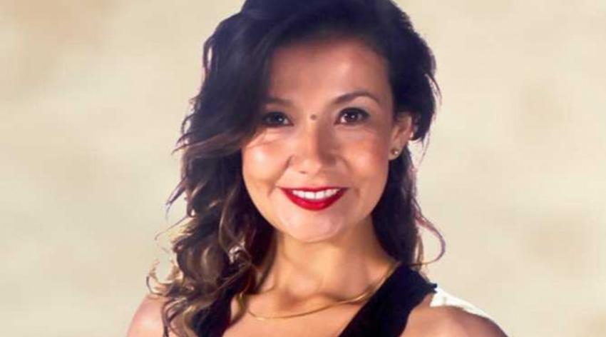 ¡Parece otra! Mónica Soto deslumbra con el pelo rubio