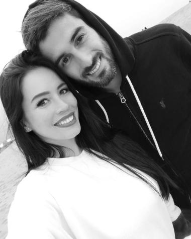 Angie Alvarado anuncia en redes sociales su matrimonio