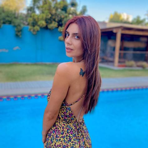 Kathy Contreras sorprende con su figura posando en bikini