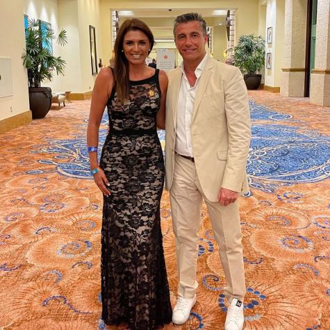 Feña Solabarrieta celebra los 50 de Ivette Vergara con destape