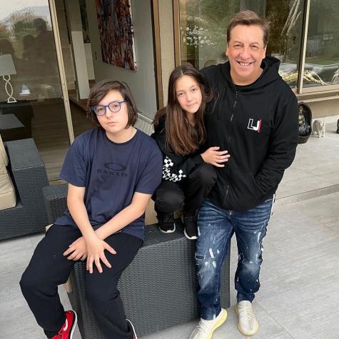 "¿Se bañaron?": JC Rodríguez y sus hijos generan ola de comentarios