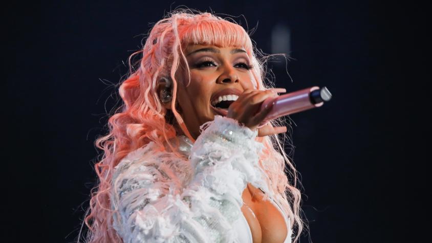 "Renuncio": Los polémicos mensajes de Doja Cat tras ser funada en Paraguay