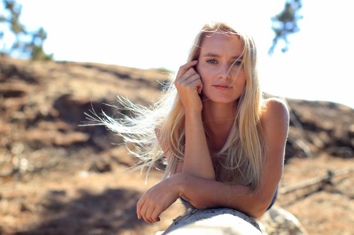“Te pasas”: Kika Silva saca aplausos con sus looks en Costa Rica