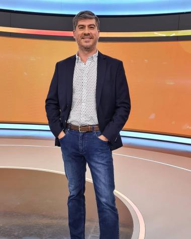 Meteorólogo Eduardo Sáez se enamoró de fanática 19 años menor