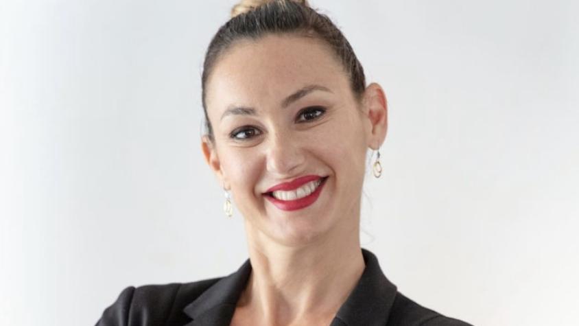 “¡Se te ve todo!”: atrevida imagen de Andrea Dellacasa genera encendidas reacciones