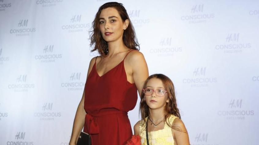  Javiera Díaz de Valdés y su hija