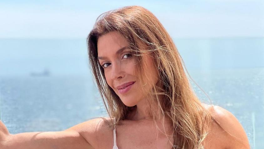 Carolina Arregui encanta con vestidos fashion junto a sus hijas