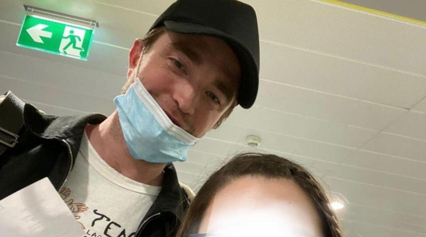 Robert Pattinson fue visto en aeropuerto de Santiago