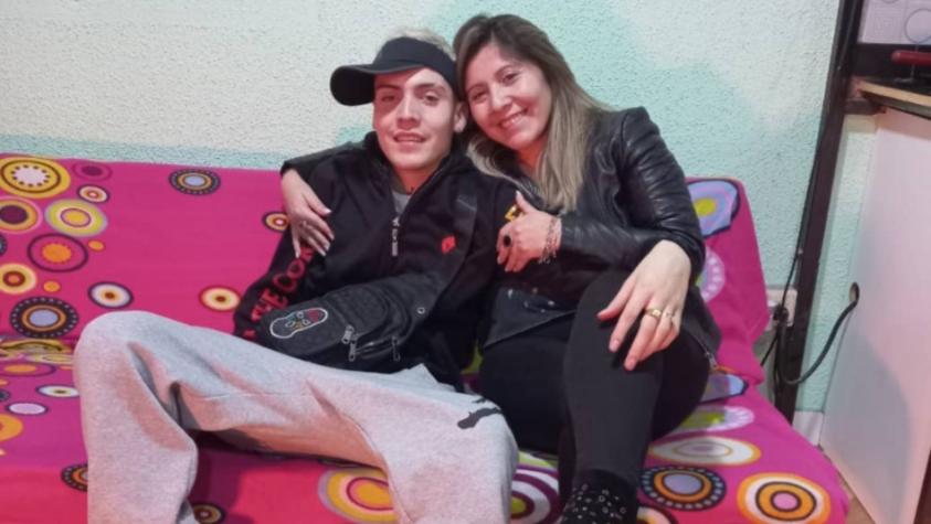 Mamá de Marcianeke revela el gran regalo que le pidió al cantante