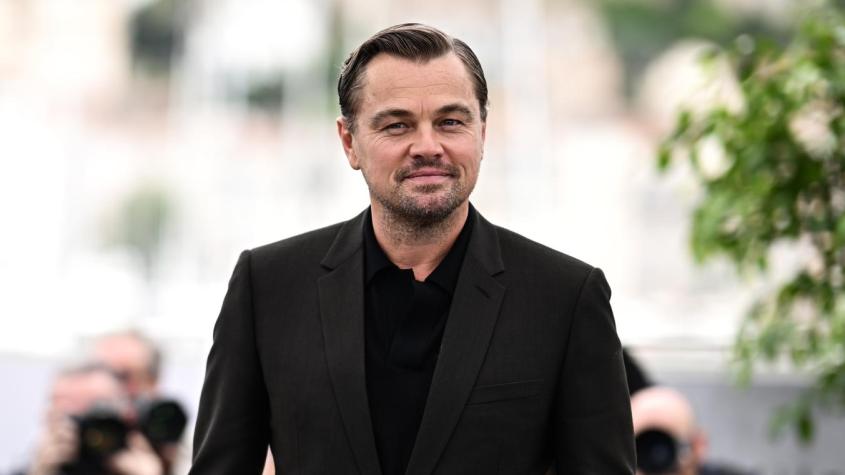 Leonardo DiCaprio es captado en un yate con famosa modelo de 22 años