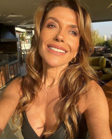 "Minaza": Carolina Arregui la rompió con postales en bikini disfrutando el mar