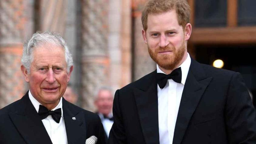 Príncipe Harry toma drástica decisión tras diagnóstico de cáncer del Rey Carlos III