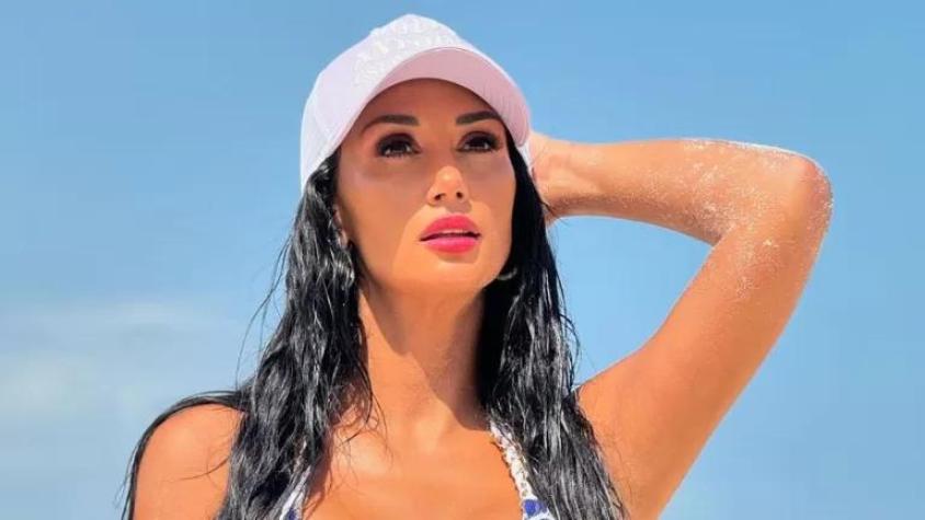 Pamela Díaz enciende las redes sociales con osadas fotos en las playas de Brasil