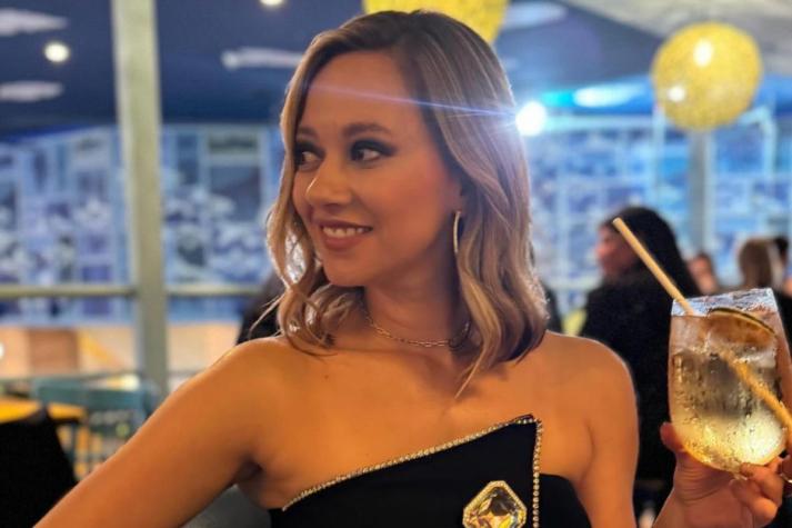 Tras su separación, Peka Parra es captada a los besos con misterioso galán: revisa las imágenes